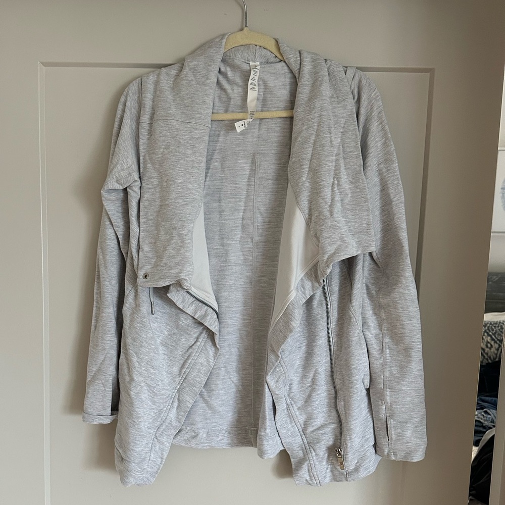 Lululemon Sweatshirt Wrap